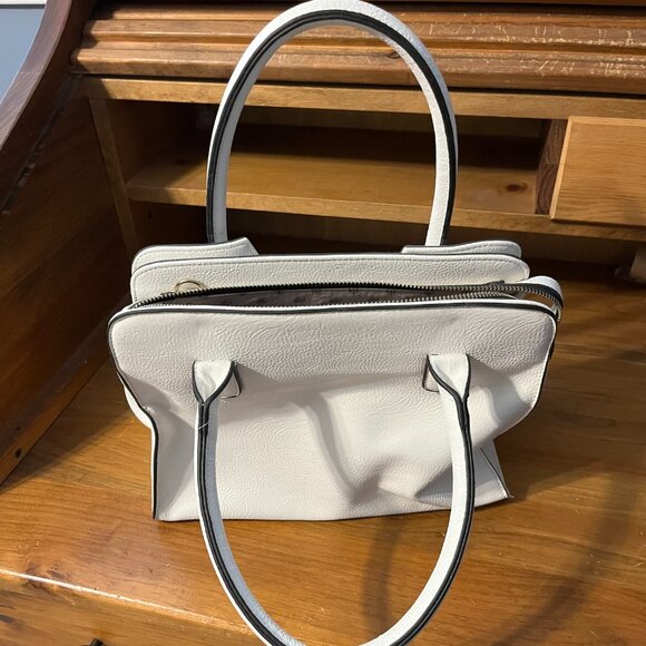 CALL IT SPRING HANDBAG - WHITE - WITH STRAP - Picture 2 of 9